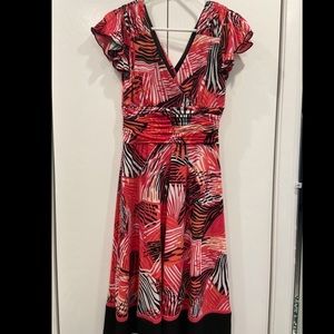 Sandra Darren Size 6 floral dress